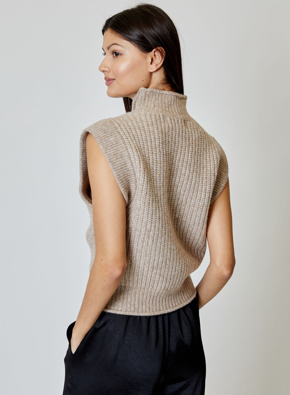 DH New York Bobbi Vest in Mushroom