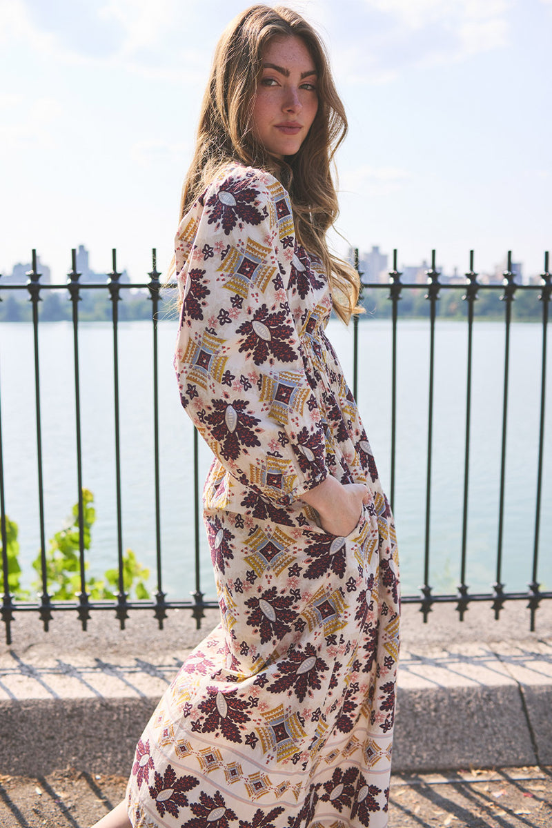 Cara Cara - Ginger Dress Retro Floral Turtledove