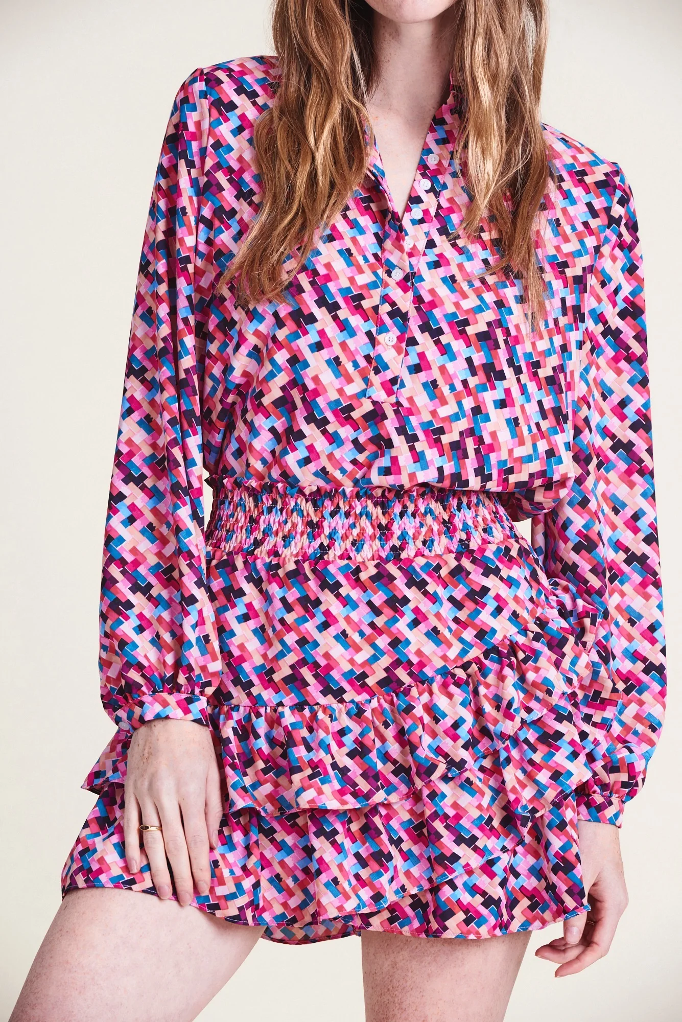 THE SHIRT The Mini Skirt in Magenta