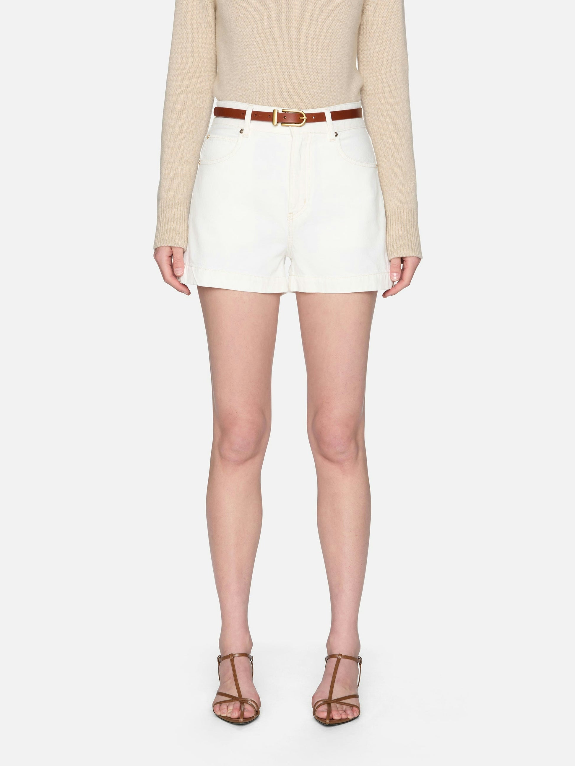 The Charm Short Au Natural
