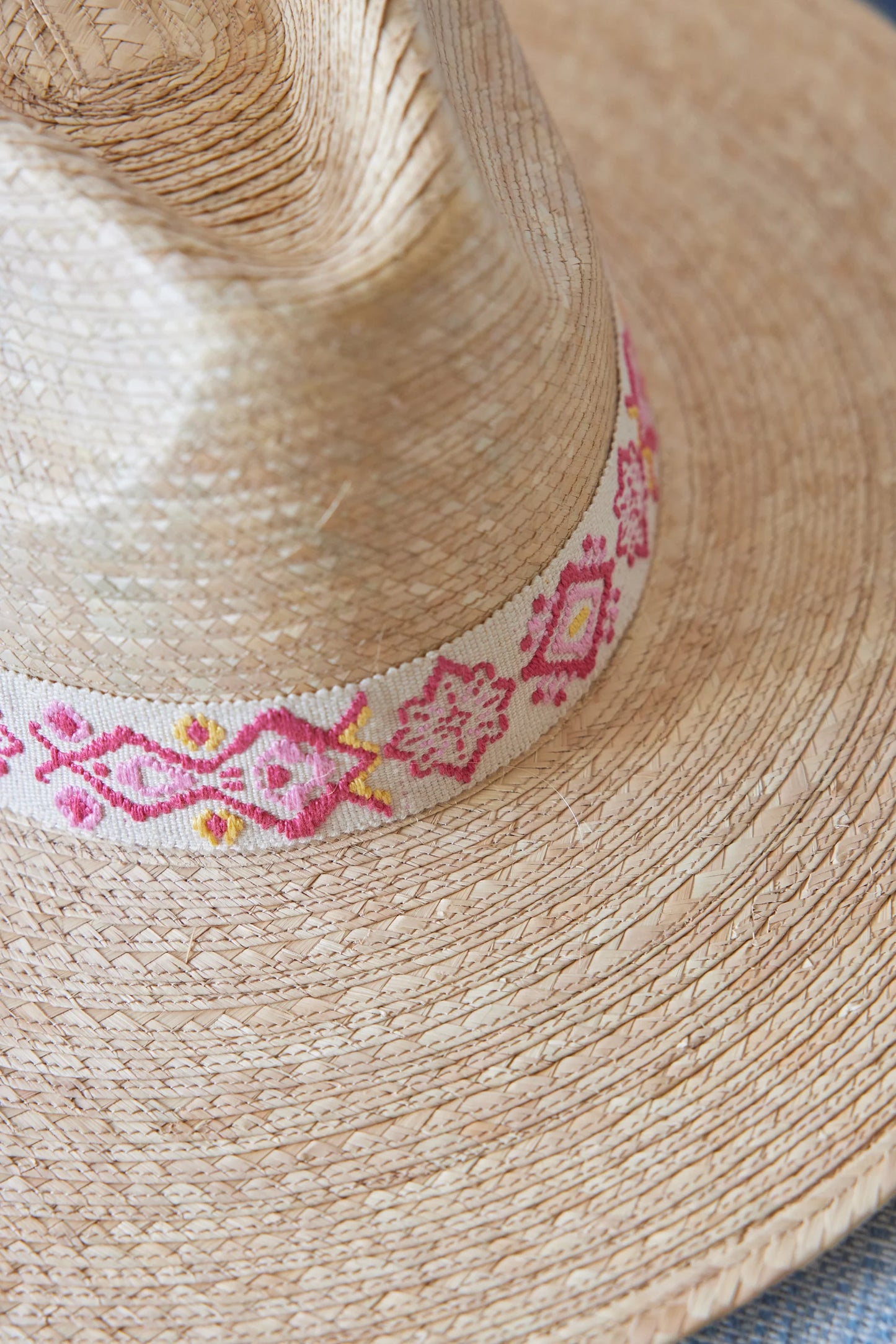 Sunshine Tienda Pink Cabana Hat