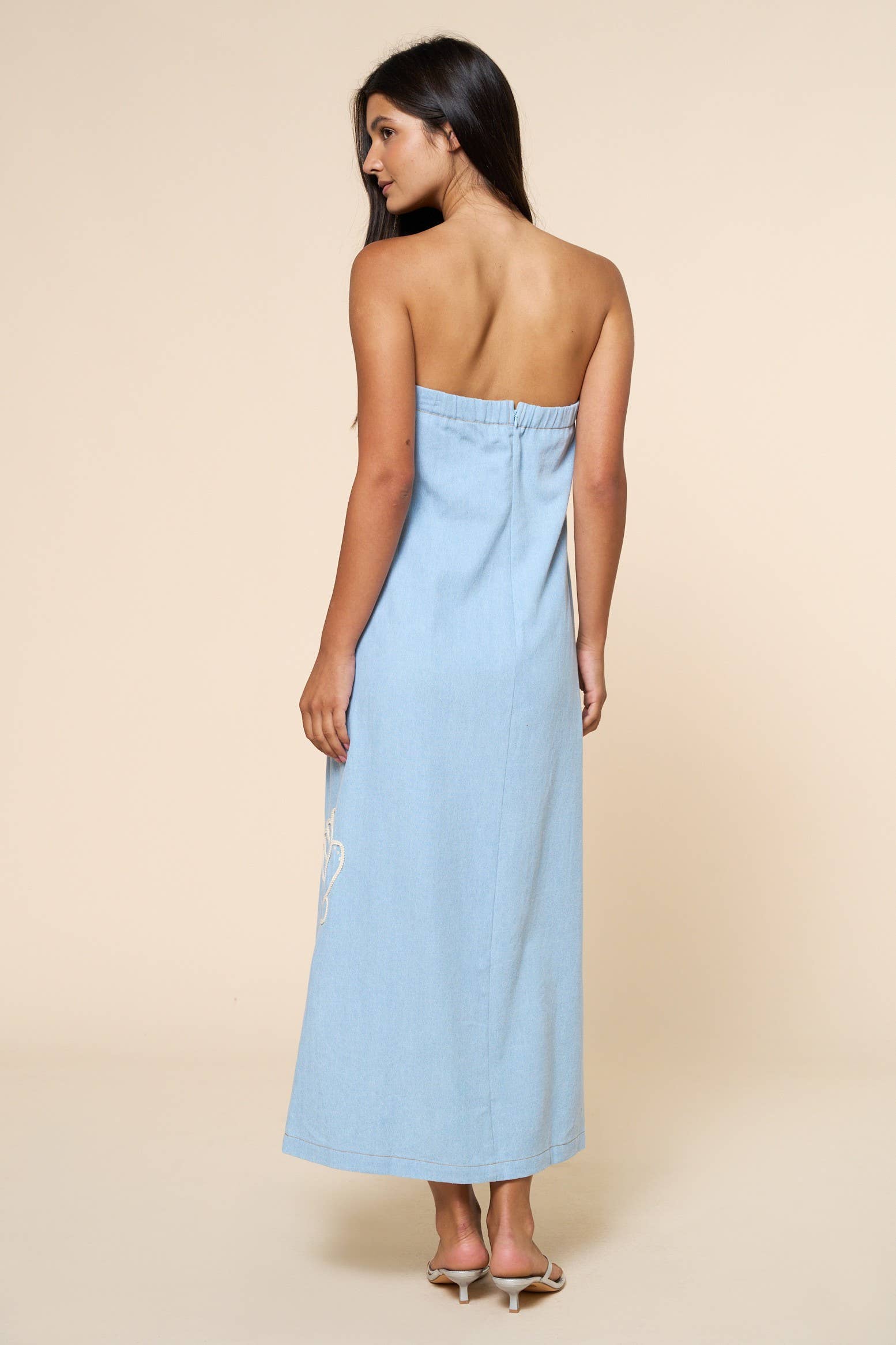 Seashell Embroidered Tube Maxi Dress - L / LT DENIM Seashell Embroidered Tube Maxi Dress - L / LT DENIM