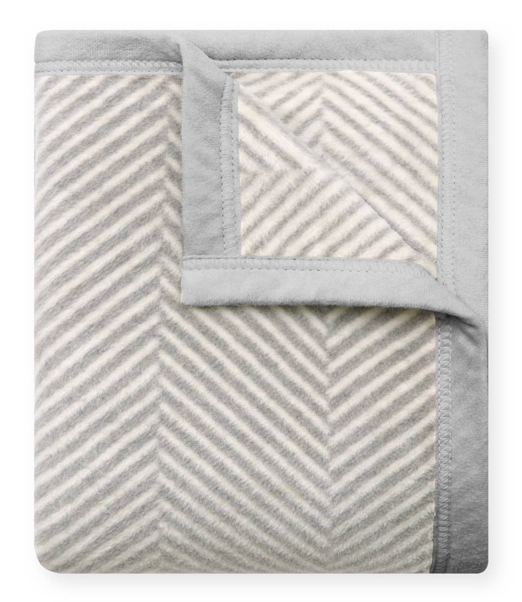 Harborview Herringbone Light Grey Blanket