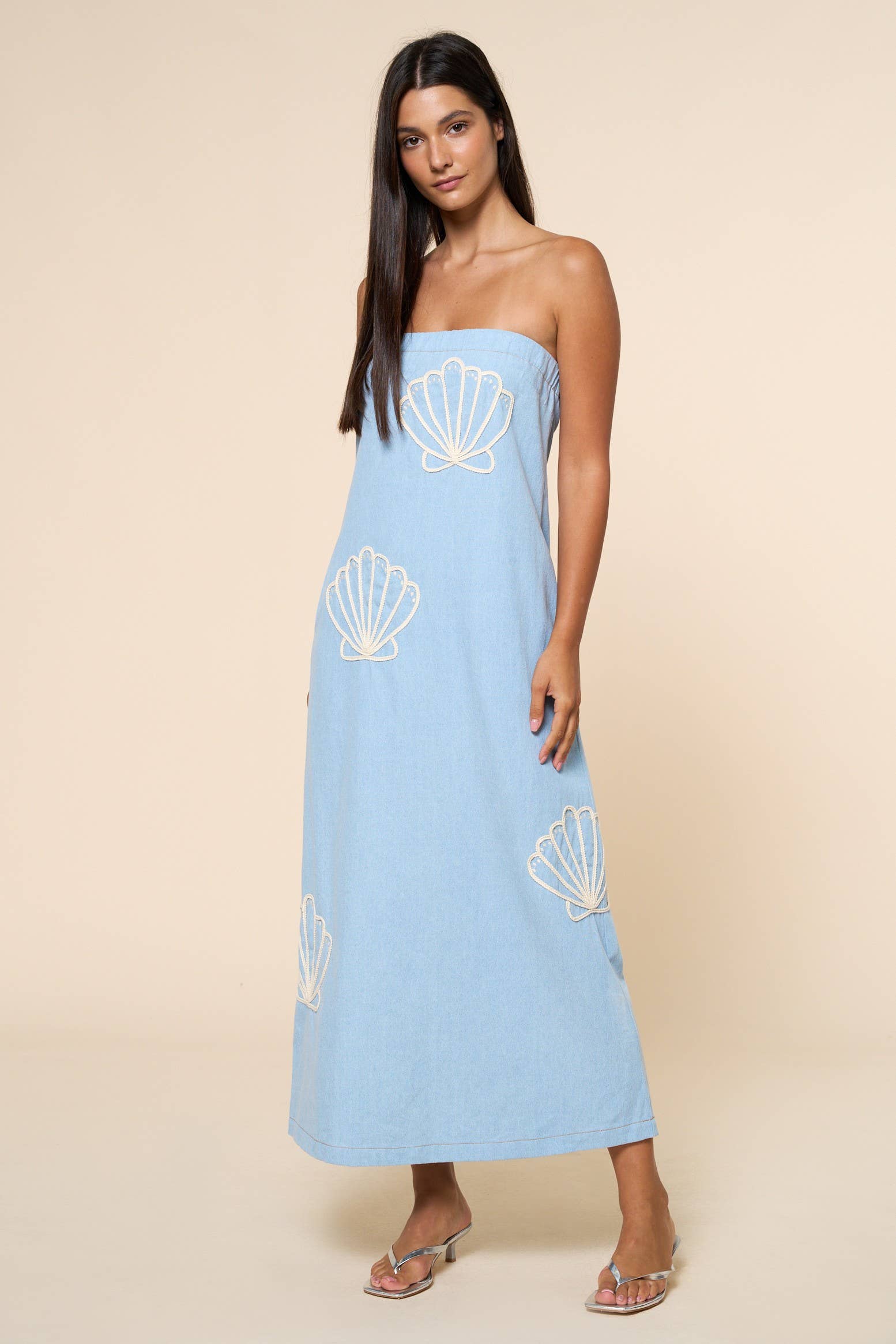 Seashell Embroidered Tube Maxi Dress - L / LT DENIM Seashell Embroidered Tube Maxi Dress - L / LT DENIM
