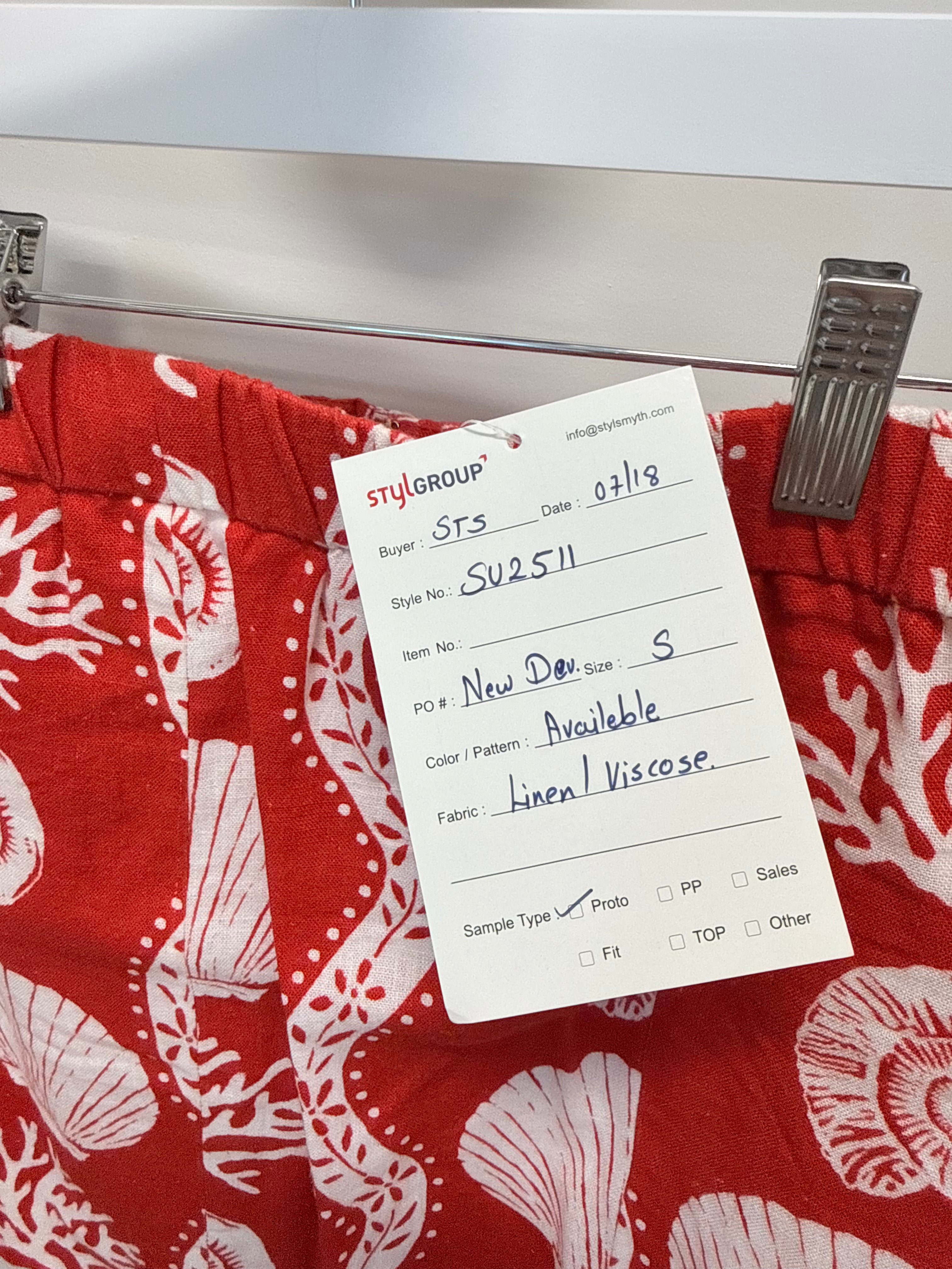 Sample Red Seashell Mini Skirt (S)
