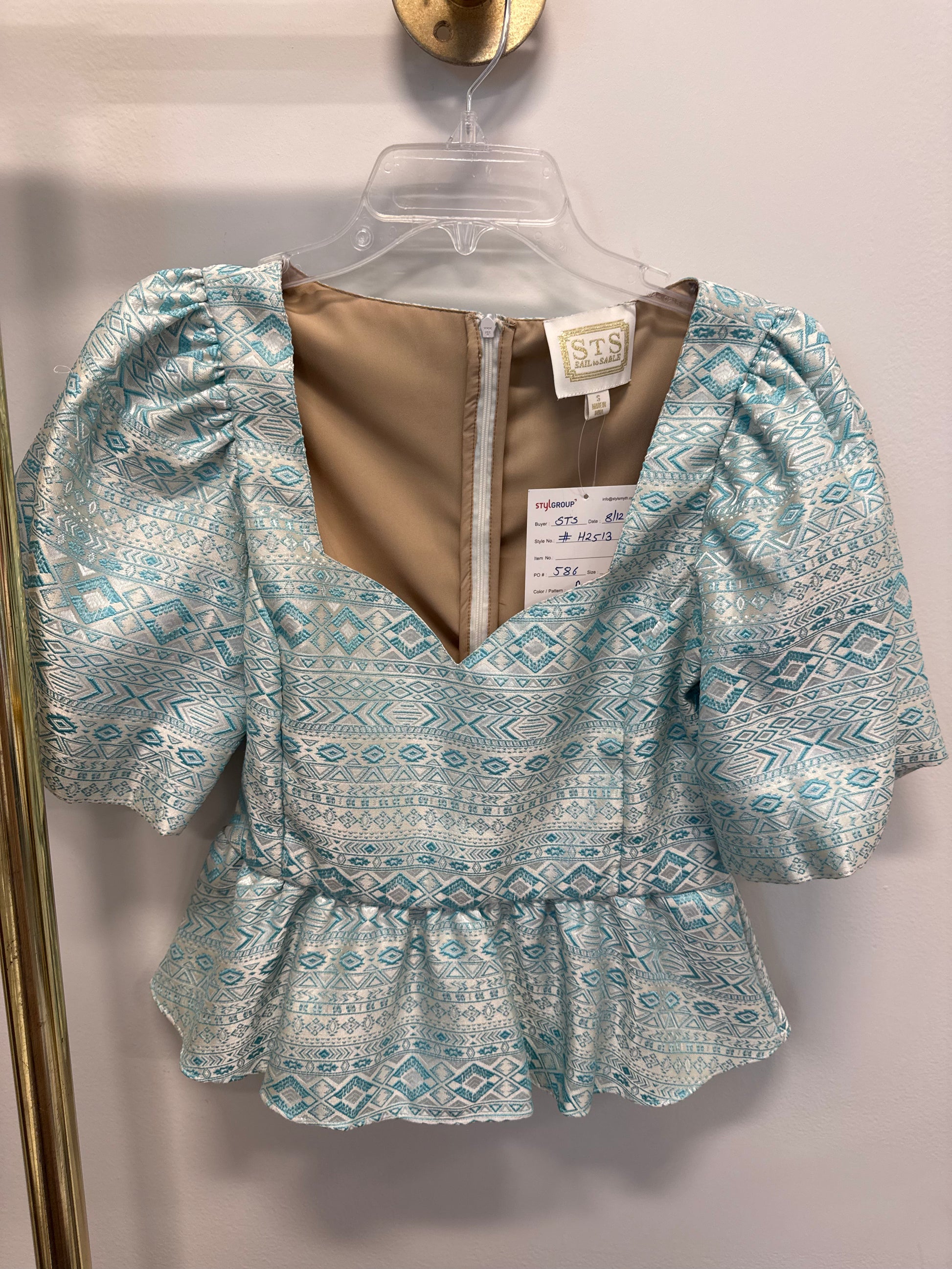 Sample Jacquard Puff Sleeve Blouse (S)