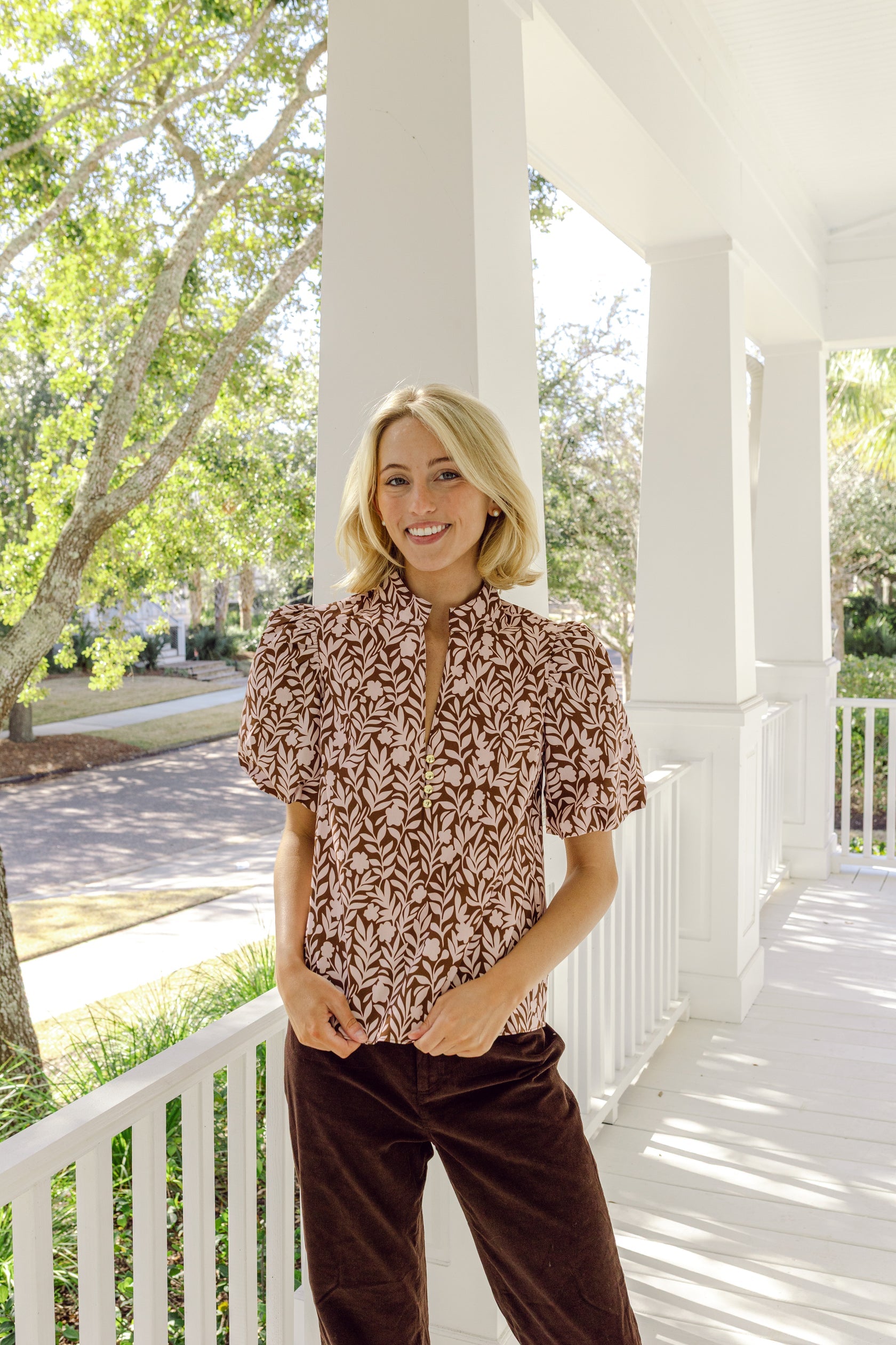 Floral Vine Print Puff Sleeve Tunic Top