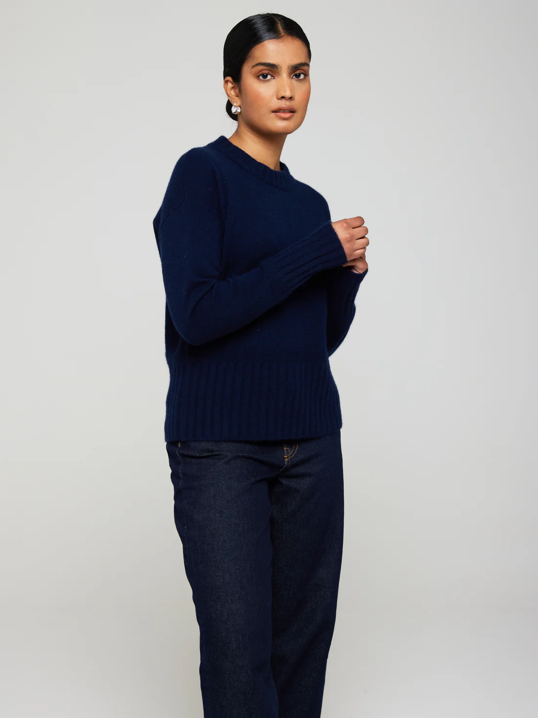 Brodie Navy Cashmere Effie Cashmere Crew Neck