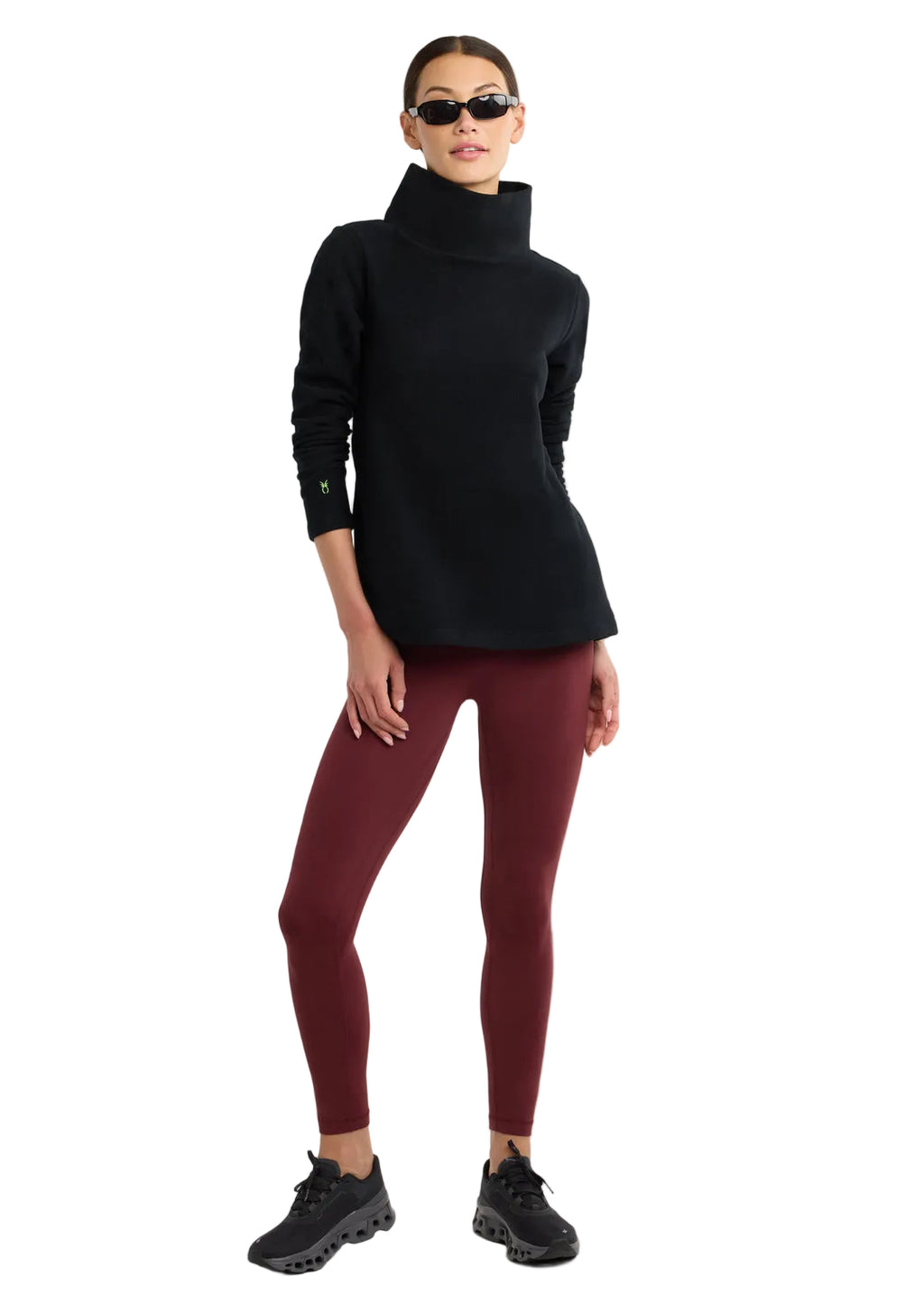 Cobble Hill Turtleneck in Vello Fleece | Black