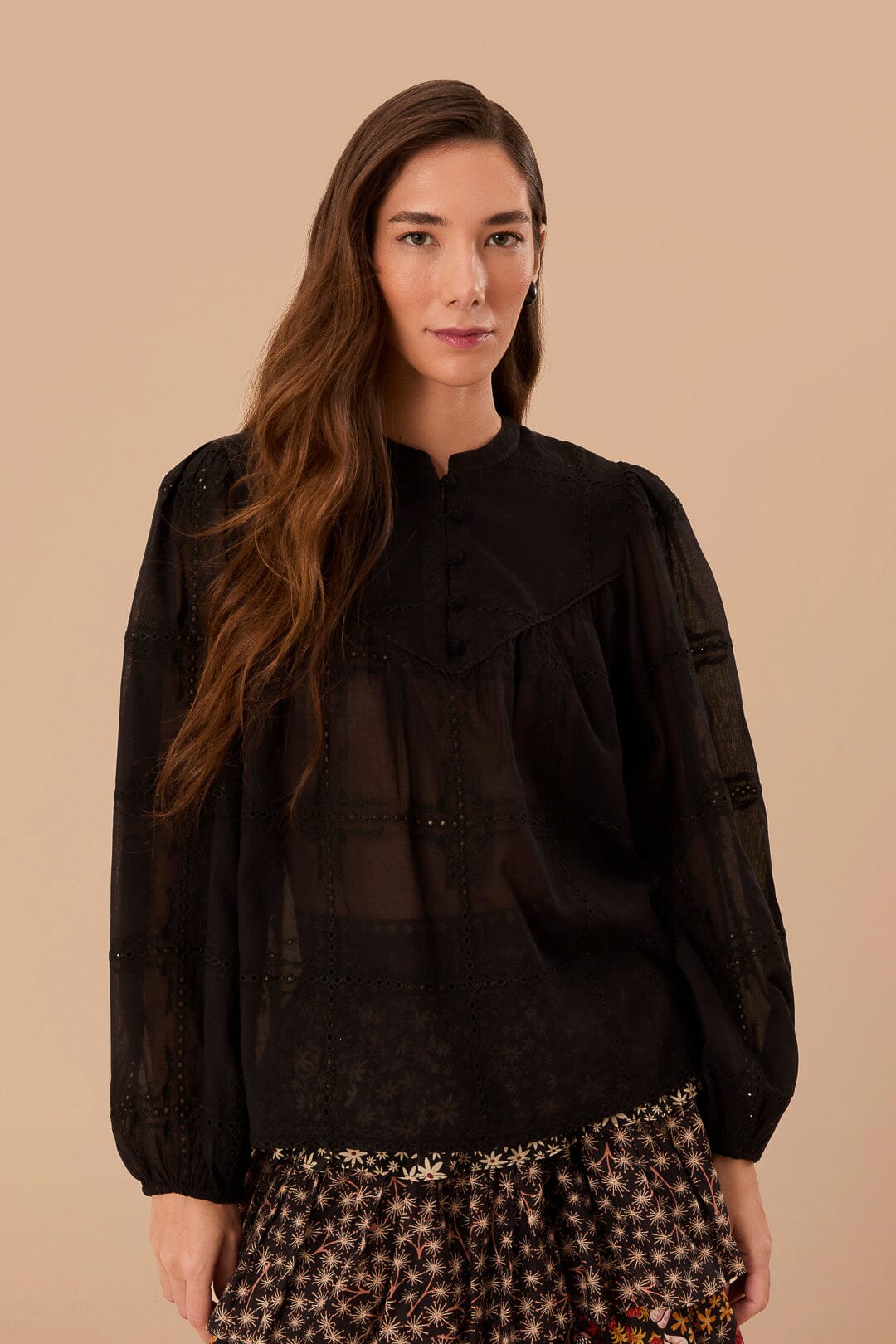 Farm Rio Black Scallops Long Sleeve Blouse